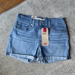 LEVI'S Denim Mid-Length Shorts - NEW WITH TAGS   NWT